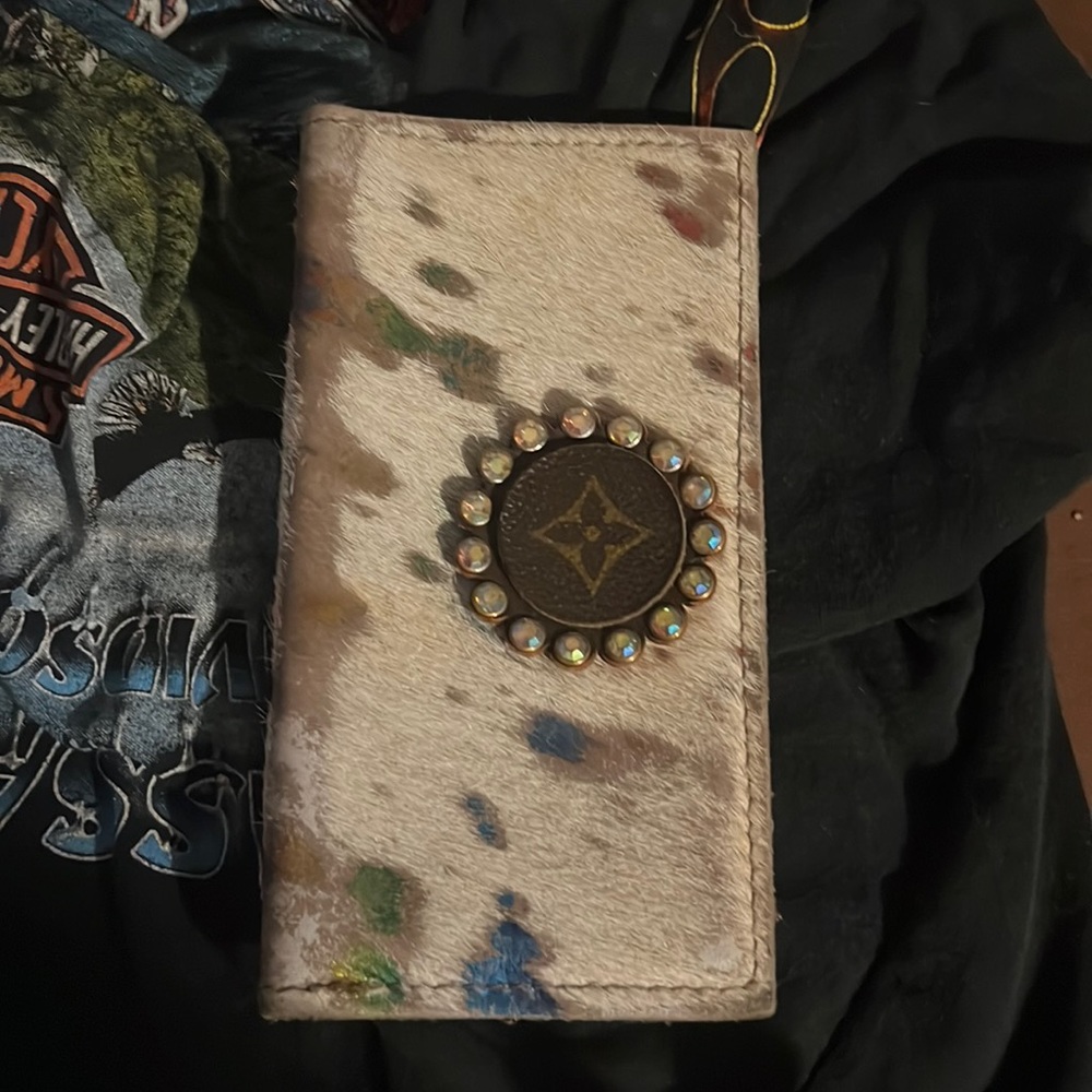Check book wallet